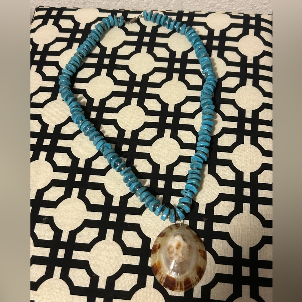 Turquoise color Beaded Necklace with Shell Pendant